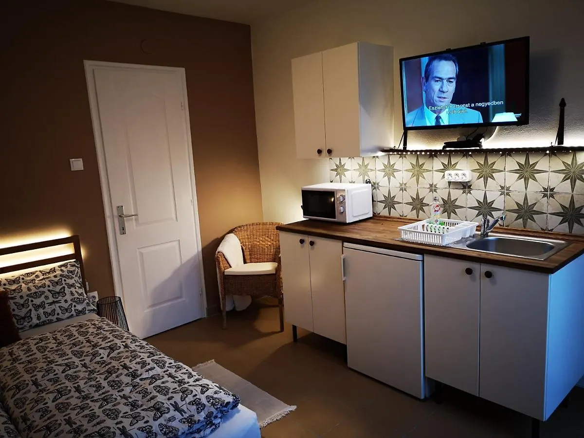 Gyoengyszem Vendeghaz Hotel Eger