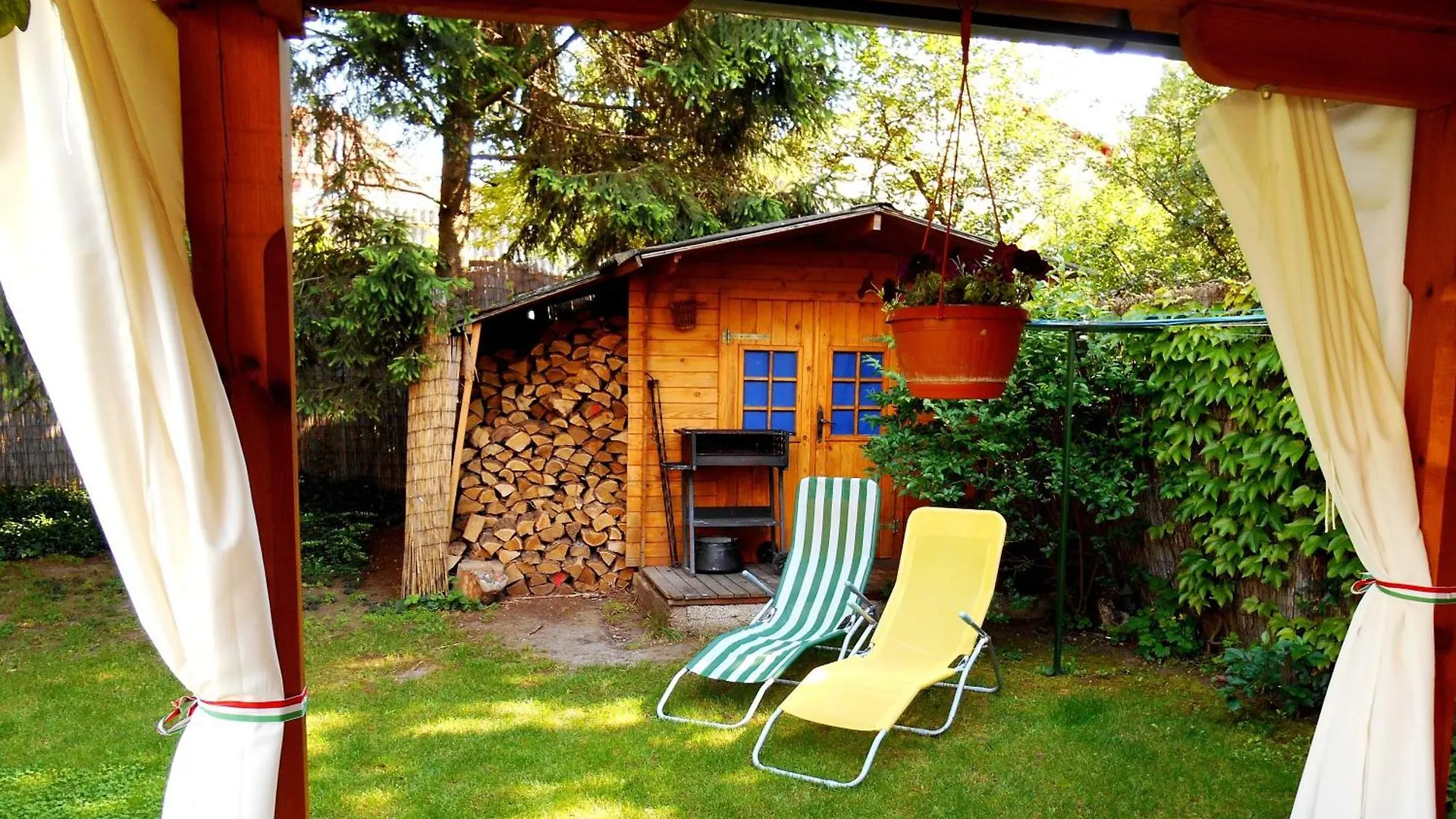 Gyoengyszem Vendeghaz Hotel Eger
