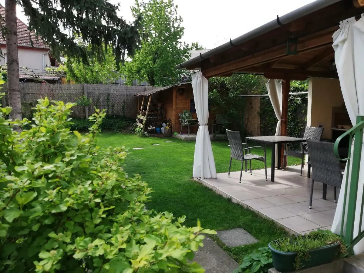 Gyoengyszem Vendeghaz Hotel Eger 0*,  Hungary