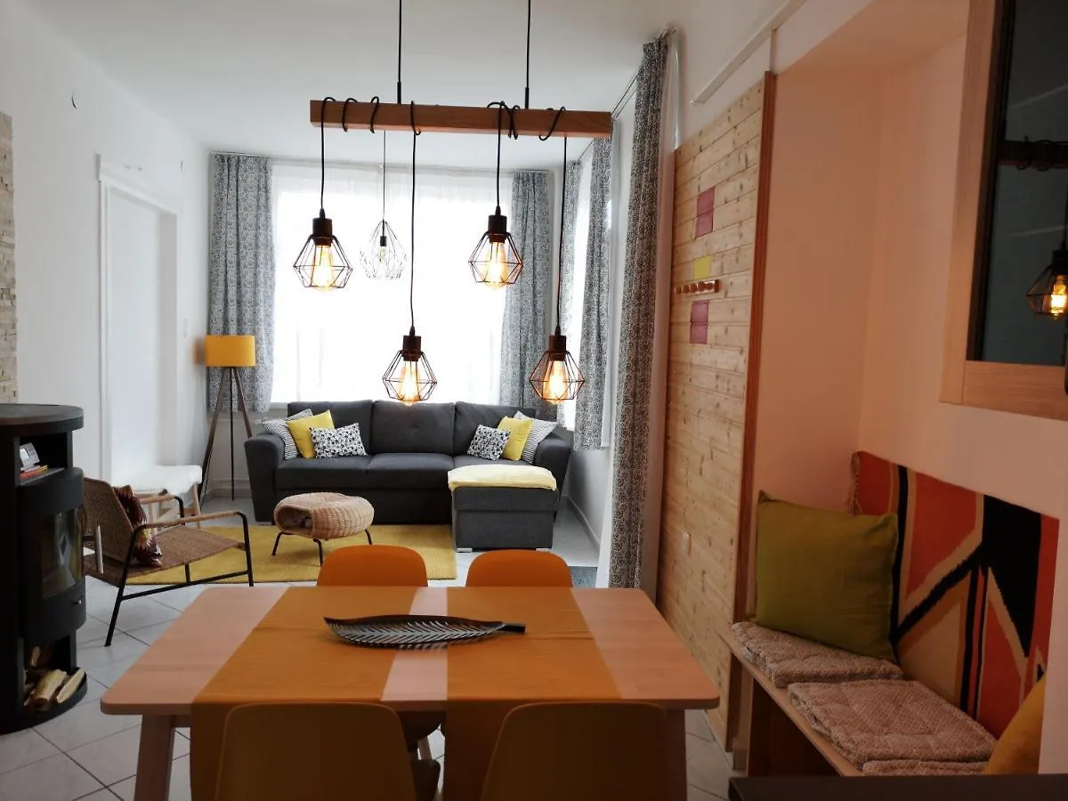 Guest house Gyoengyszem Vendeghaz Hotel Eger