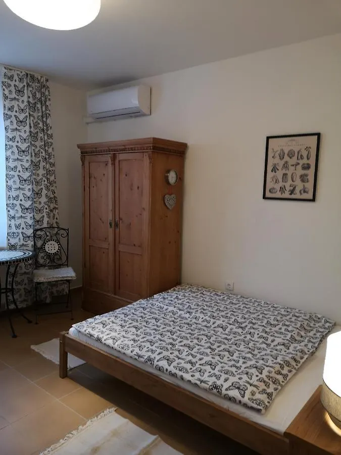 Gyoengyszem Vendeghaz Hotel Eger Hungary
